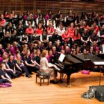 2011-Mass-Choir-P9.jpg-nggid048939-ngg0dyn-700x500x100-00f0w010c010r110f110r010t010
